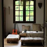 Hostel Yacumama